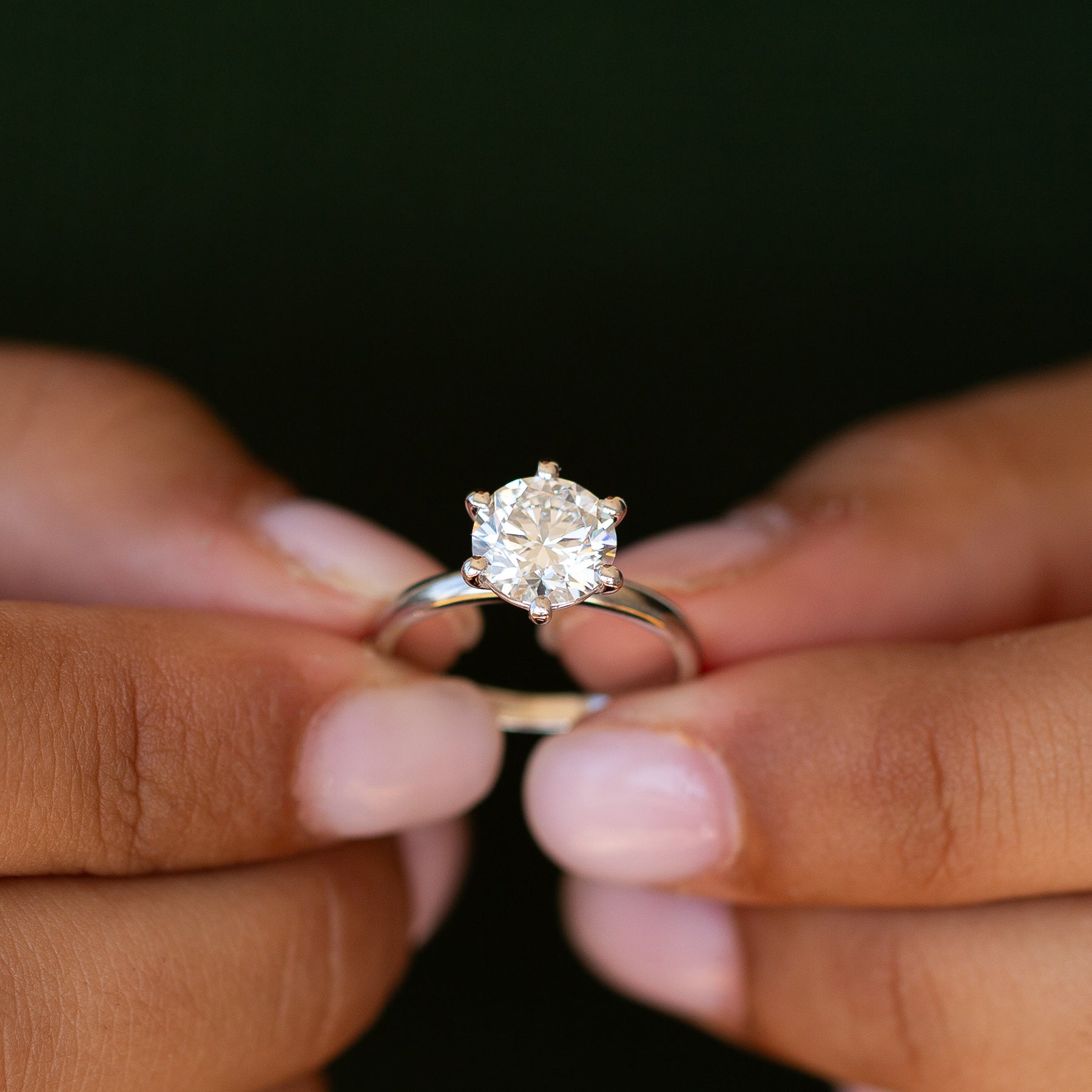 טבעת אירוסין 2 קראט קלאסית